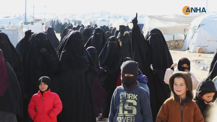  العثور على حقن مخدرة وقنابل وأسلحة رشاشة خلال عملية "الإنسانية والأمن"