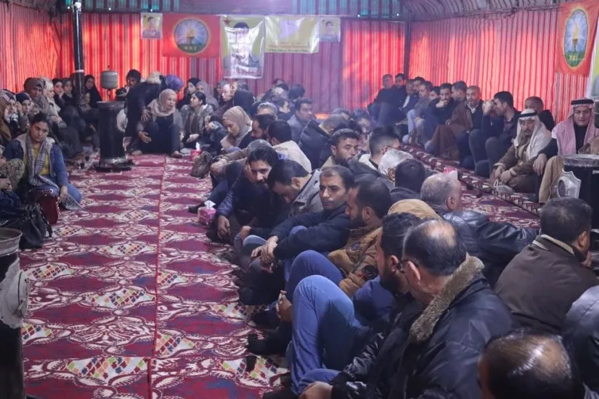 أهالي مقاطعة الرقة يقدمون واجب العزاء لذوي الشهيد بروسك زندورا