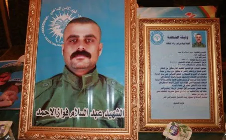 أهالي تل براك يقدمون واجب عزاء الشهيد عبد السلام الأحمد