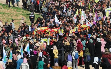 جثامين 4 من شهداء قوات سوريا الديمقراطية توارى الثرى في الحسكة