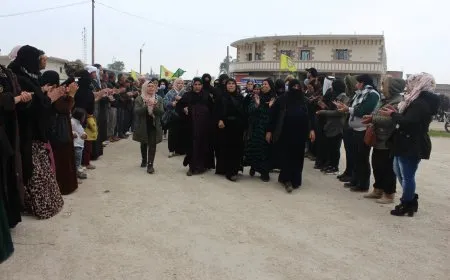 تحت خيمة عزاء شهيدين: لن نرضخ للهجمات ولن نرضى إلا بالنصر