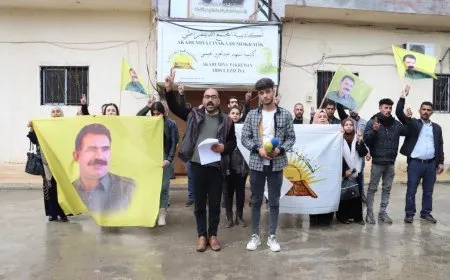 ’ ما نحن فيه من حرية هو بفضل القائد الأممي عبدالله أوجلان‘