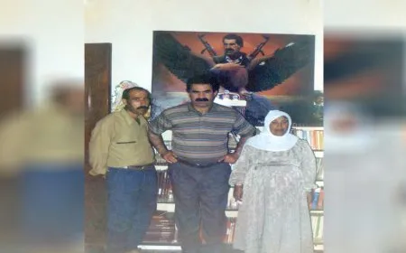 وفاة الشخصية الوطنية الأم منور سليمان في ديرك