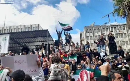 الاحتجاجات مستمرة ضد حكومة دمشق في السويداء