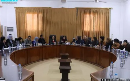 تنفيذي الفرات يناقش سبل إعادة هيكلة الهيئات والمجالس وفق العقد الاجتماعي الجديد