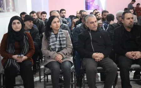 8 آذار محور محاضرة بمقاطعة منبج