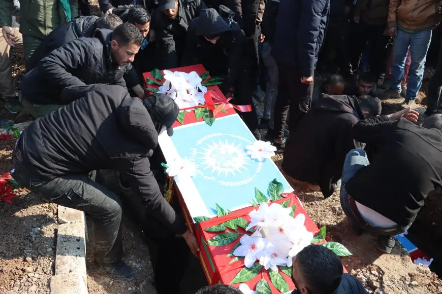 تشييع جثامين شهداء قوى الأمن الداخلي بمراسم جماهيريّة