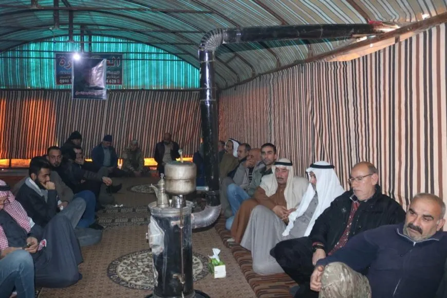 تقديم واجب العزاء لذوي مقاتل HRE الشهيد عبد الرحمن الصوفي