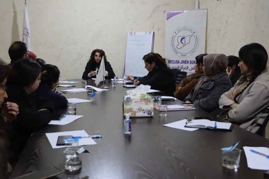 في محاضرة: العقد الاجتماعي يناسب تطلعات السوريين ويبني الثقة بين المكونات