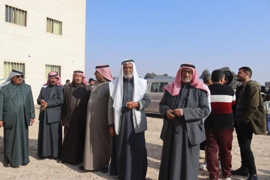 الإدارة الذاتية تفتتح مشفى الشعفة في دير الزور 