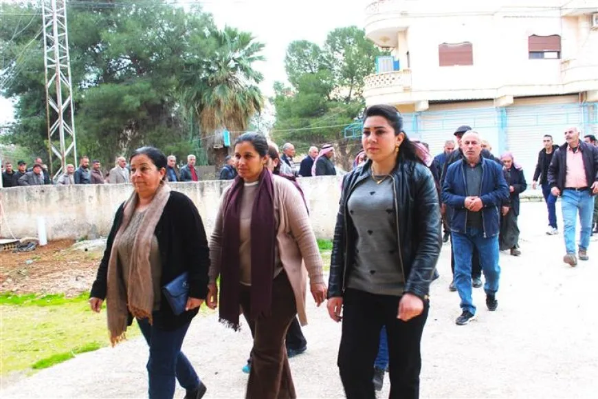 مجلس ناحية تل تمر يعقد جلسة صلح بين عائلتين