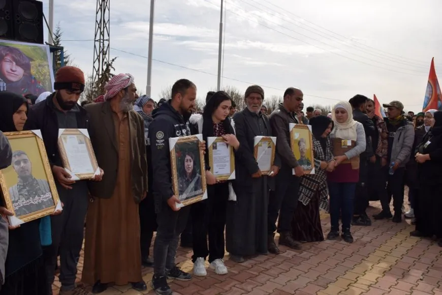 أهالي مقاطعة الجزيرة يشيعون جثامين 3 شهداء