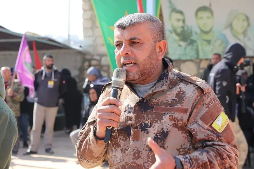 جثمان مقاتل YPG الشهيد باكور عفرين يوارى الثرى في حلب