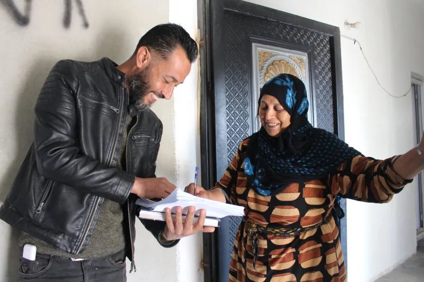 مشاركة واسعة لأهالي جل آغا في حملة جمع التواقيع