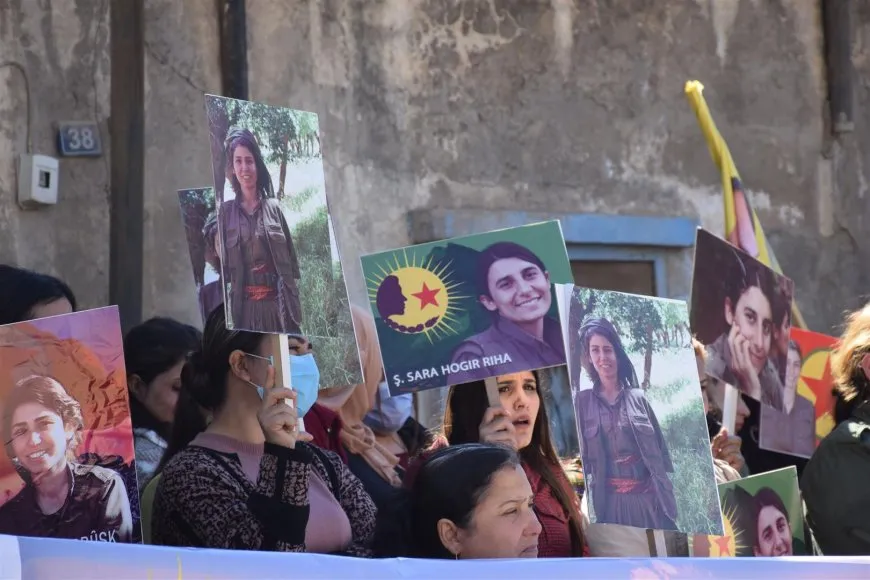 خلال مسيرتين حاشدتين.. شبيبة وأهالي مقاطعة الجزيرة يتعهدون بالانتقام لدماء بيشنك وسارة