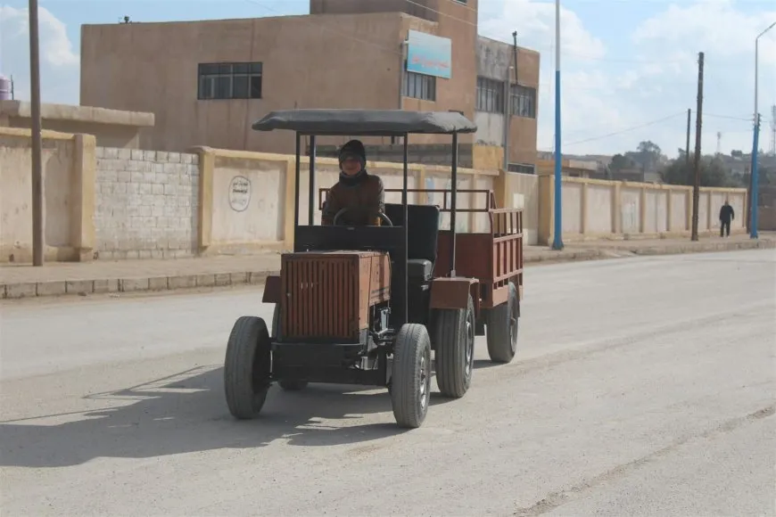 من خردة مغطاة بالصدأ إلى جرار صغير