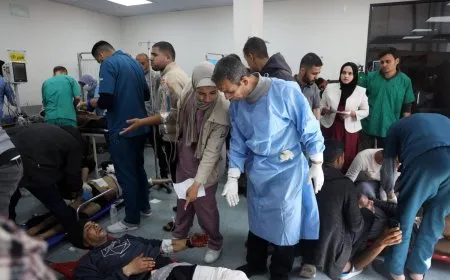 الحرب بين إسرائيل وحماس تسببت بمقتل عمال إغاثة وصحفيين أكثر من أي صراع آخر