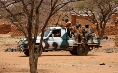 مقتل نحو 170 شخصا في هجمات لداعش والقاعدة في بوركينا فاسو