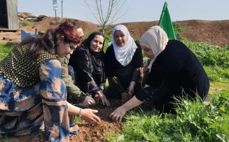 فعاليات 8 آذار مستمرة بزراعة الأشجار وزيارة المؤسسات