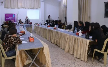 "قوة ومقاومة المرأة تغلبان الظروف التي تعيق وجهتها"