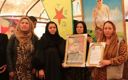 الإشادة بنضال الشهيد شاهو ضد داعش والاحتلال التركي خلال مراسمه