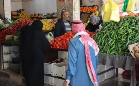 أهالي إقليم شمال وشرق سوريا يتجهزون لاستقبال شهر رمضان المبارك