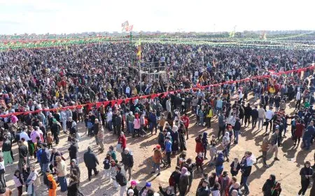 حشود المحتفلين بنوروز 2024 دليل على مدى الارتباط بالقائد عبد الله أوجلان