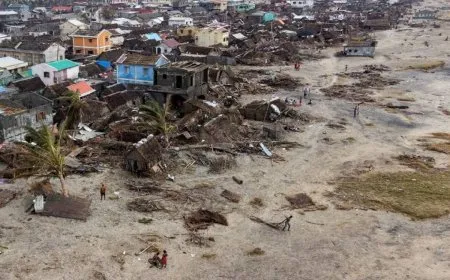 إعصار مدمر يضرب مدغشقر يودي بحياة 11 شخصاً وتضرر الآلاف 