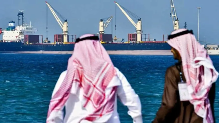 دول بينها الإمارات والسعودية والعراق والجزائر تمدد خفض الإنتاج النفطي