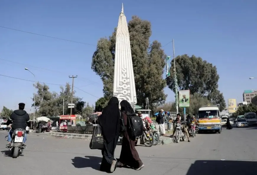 منظمة حقوقية: جميع أطراف النزاع في اليمن تقيد حركة النساء