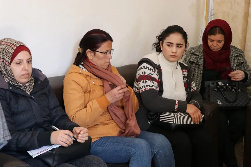 ندوة تناقش واقع المرأة في ظل الأزمة السورية