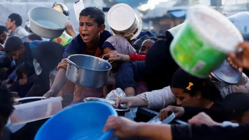 تقرير أممي: 70% من سكان غزة قد يواجهون جوعاً كارثياً بحلول أيار
