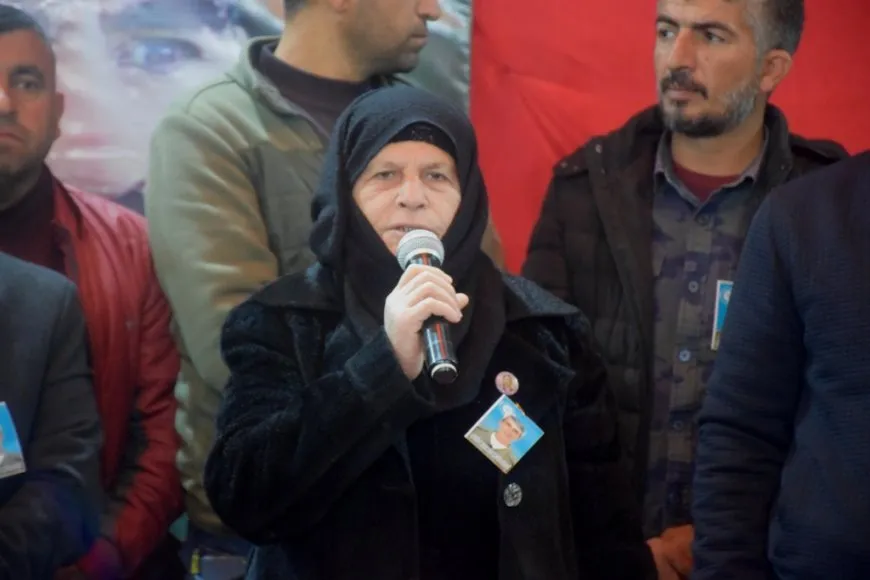 جثمان عضو قوى الأمن الداخلي محمد العلي يوارى الثرى في مزار الشهيد خبات