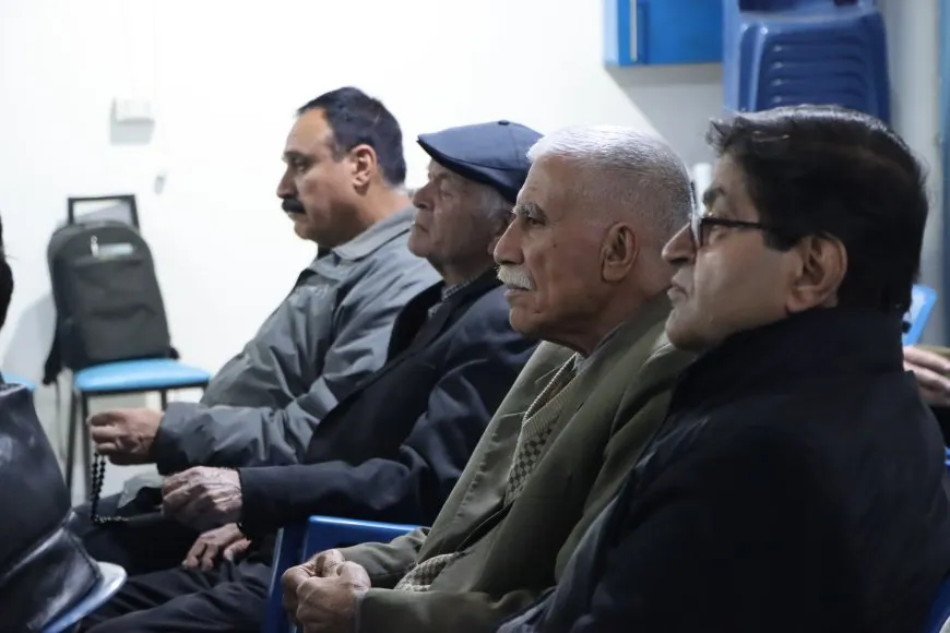 محاضرة حول الأمة الديمقراطية في مركز HRRK