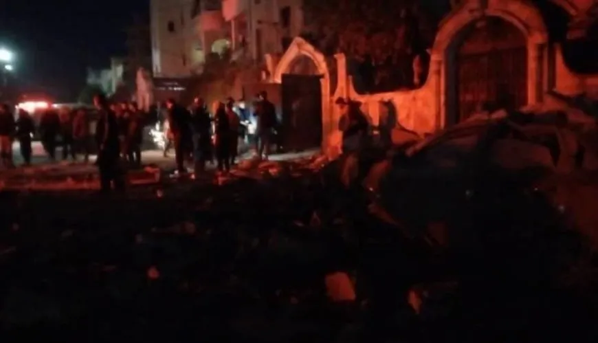غارات جوية تستهدف مواقع في دير الزور وأنباء عن قتلى