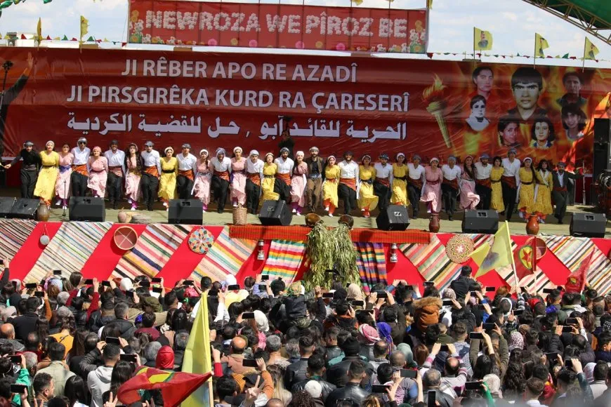 حشود المحتفلين بنوروز 2024 دليل على مدى الارتباط بالقائد عبد الله أوجلان