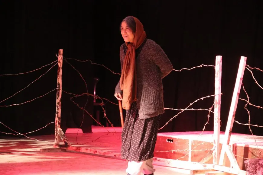 سلسلة عروض مسرحية بمناسبة اليوم العالمي للمسرح