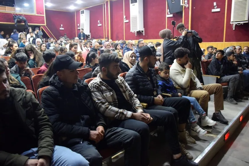 سلسلة عروض مسرحية بمناسبة اليوم العالمي للمسرح