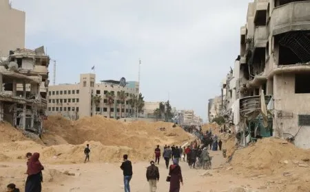 %75 من سكان غزة نازحون وارتفاع حصيلة القتلى إلى 33091 شخصاً