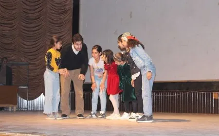 عرض 4 مسرحيات في كركي لكي