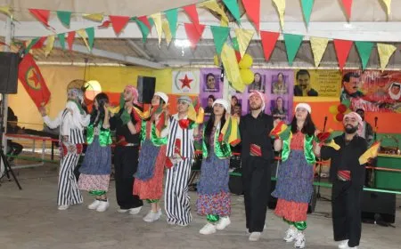 الجالية الكردية في لبنان تحتفل بميلاد القائد عبدالله أوجلان