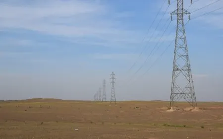 إعادة الكهرباء لناحية الشدادي ودعوة لحماية الأبراج من حالات التعدّي