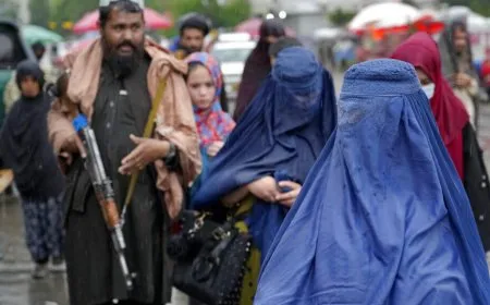 مقتل 11 امرأة وطفلة ودفع 7 آخريات نحو الموت في أفغانستان