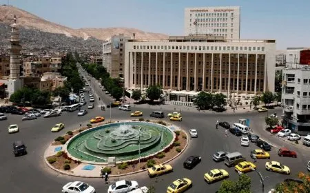 وزير الخارجية البحريني يزور دمشق