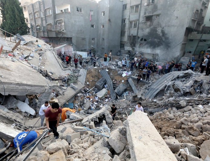 ارتفاع عدد القتلى الفلسطينيين منذ بدء حرب إسرائيل وحماس إلى 34454