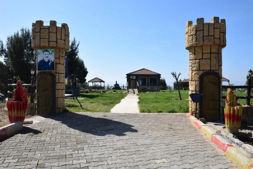 حدائق القائد تضفي الجمالية وتساهم في تطوير العلاقات الاجتماعية