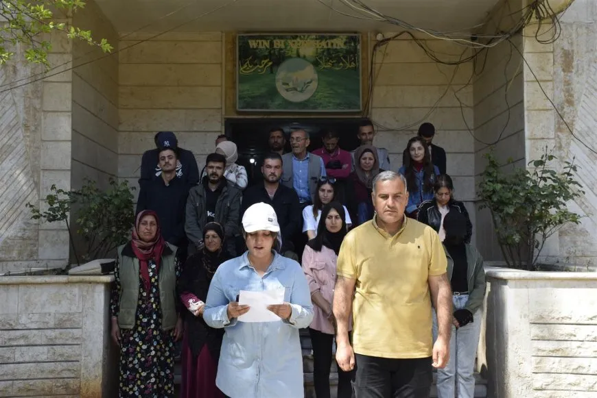 ديرك و5 نواحٍ تتضامن مع انتفاضة وان ضد الاستبداد التركي