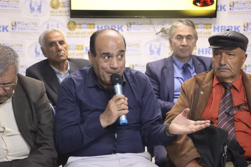 شوقي محمد يحاضر حول جدلية التنمية الاقتصادية والديمقراطية