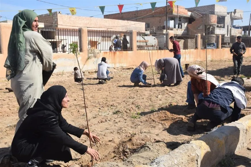 احتفاءً بميلاد القائد عبد الله أوجلان تنظيم سلسلة فعاليات في إقليم شمال وشرق سوريا