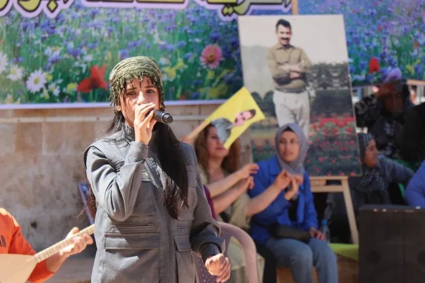 احتفالات مستمرة بميلاد القائد أوجلان